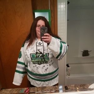 Meet your Posher, Jenny